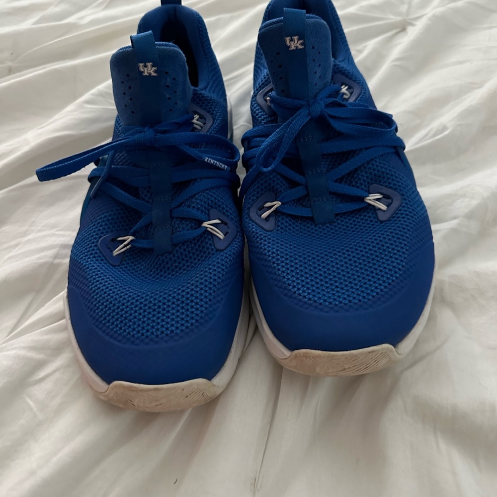 Men’s Nike university of Kentucky shoes